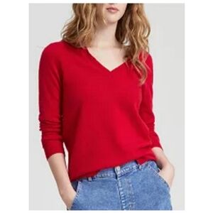 100% Cashmere Sweater